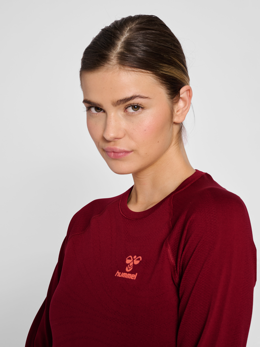 hmlONGRID SEAMLESS L/S WO, RHUBARB/NASTURTIUM, model