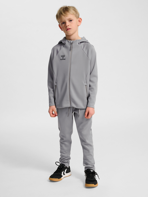 hmlCIMA 2.0 ZIP HOODIE KIDS, ALLOY, model