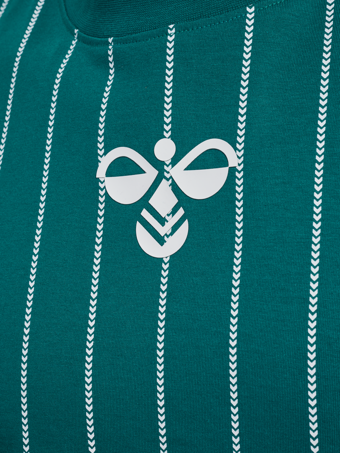 Chevron Pinstripe T-Shirt, TEAL/WHITE, packshot