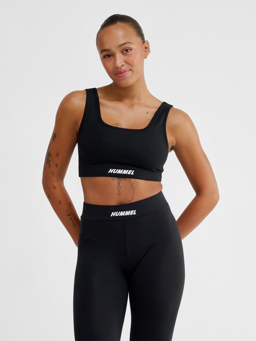 hmlELEMENTAL COTTON SPORTS TOP, BLACK, model