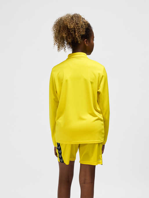 hmlESSENTIAL TRACK JACKET KIDS, BLAZING YELLOW, model