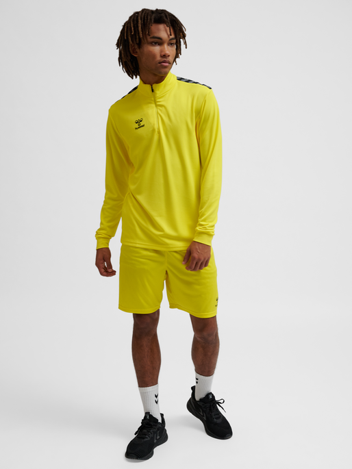 hmlAUTHENTIC HALF ZIP SWEAT, BLAZING YELLOW, model