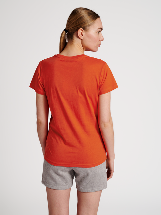 hmlGG12 T-SHIRT S/S WOMAN, 3121, model