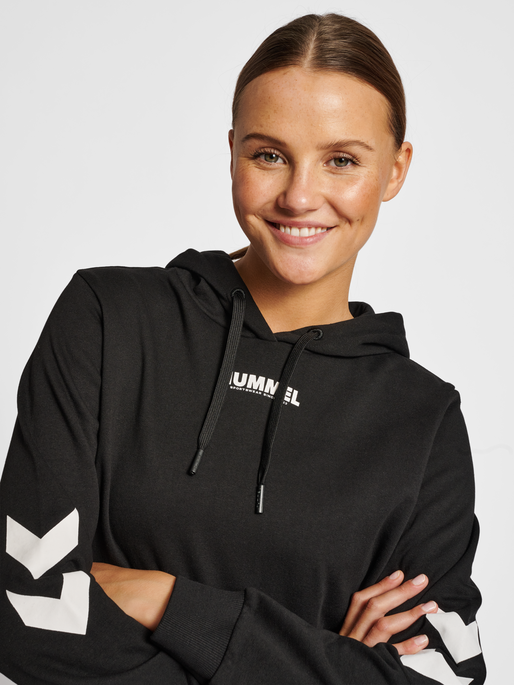 hmlLEGACY WOMAN HOODIE, BLACK, model