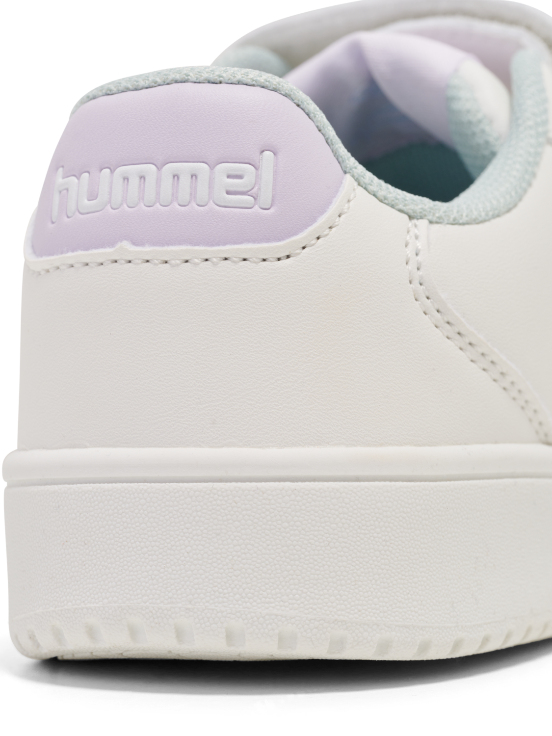 DERBY COURT JR, HERON, packshot