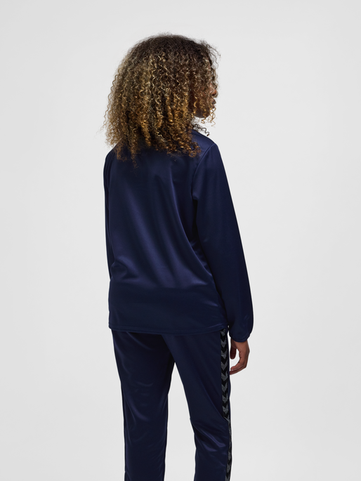 hmlESSENTIAL SWEATSHIRT KIDS, MARINE, model