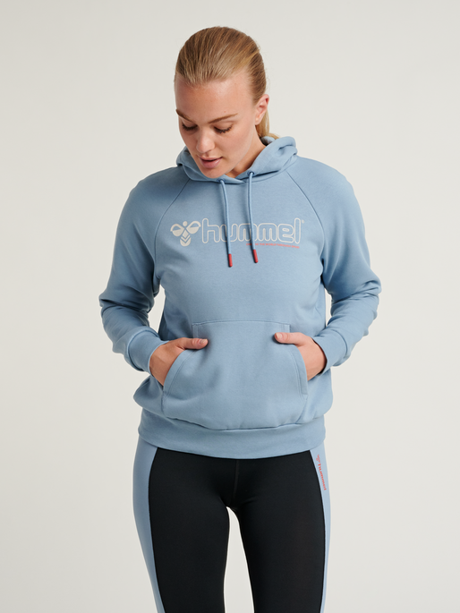 hmlNONI HOODIE, 7986, model