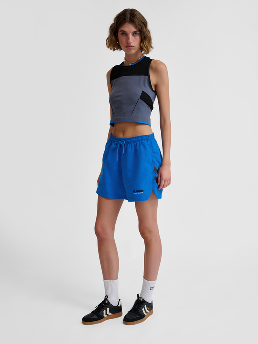 hmlNED SWIM SHORTS, SKYDIVER, model