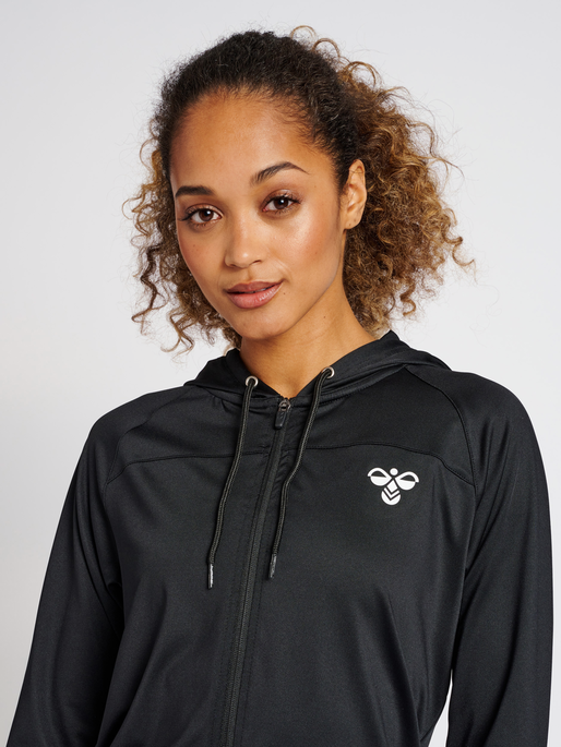 hmlGG12 TRAINING HOODIE WOMAN, BLACK, model