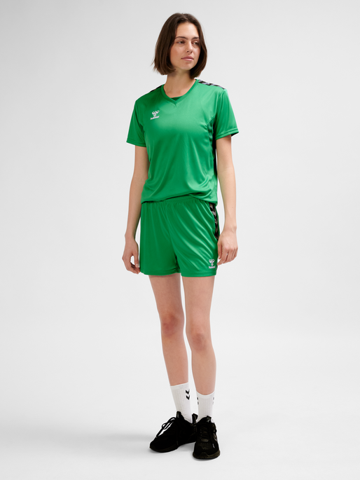 hmlAUTHENTIC PL SHORTS WOMAN, JELLY BEAN, model