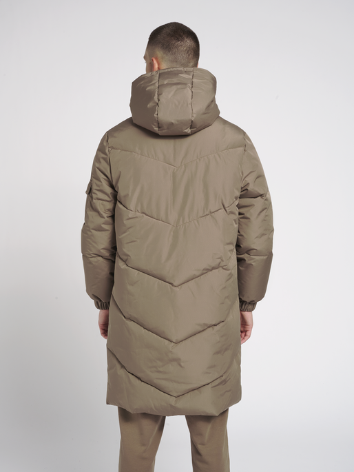 hmlTHOMAS LONG PUFFA JACKET, 8058, model