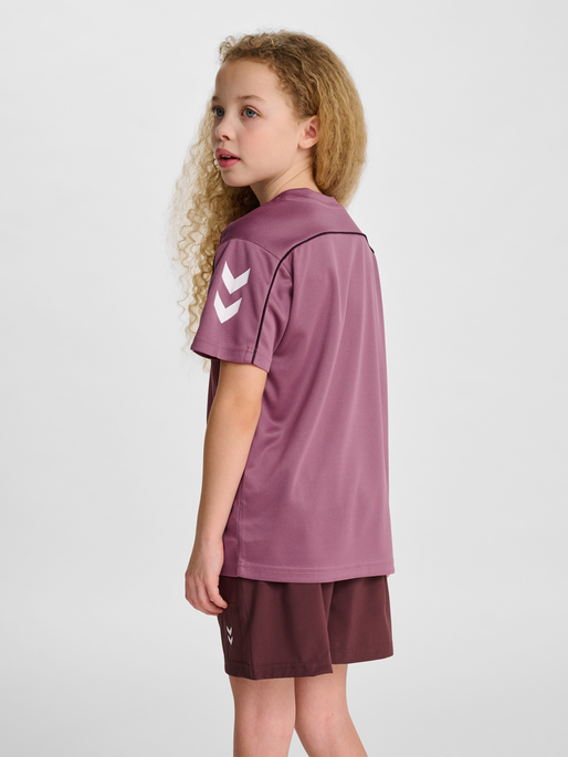hmlJR T-SHIRT S/S, WISTFUL MAUVE, model