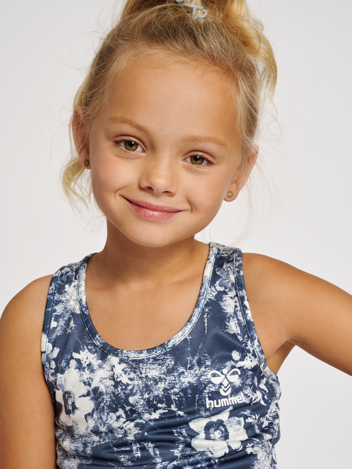 hmlNANNA TOP, BLACK IRIS, model