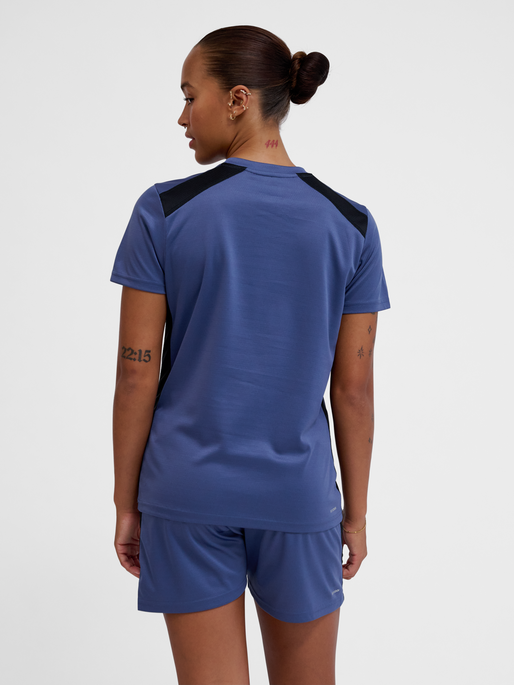 hmlMULTI PL JERSEY WOMAN, BLUE INDIGO, model
