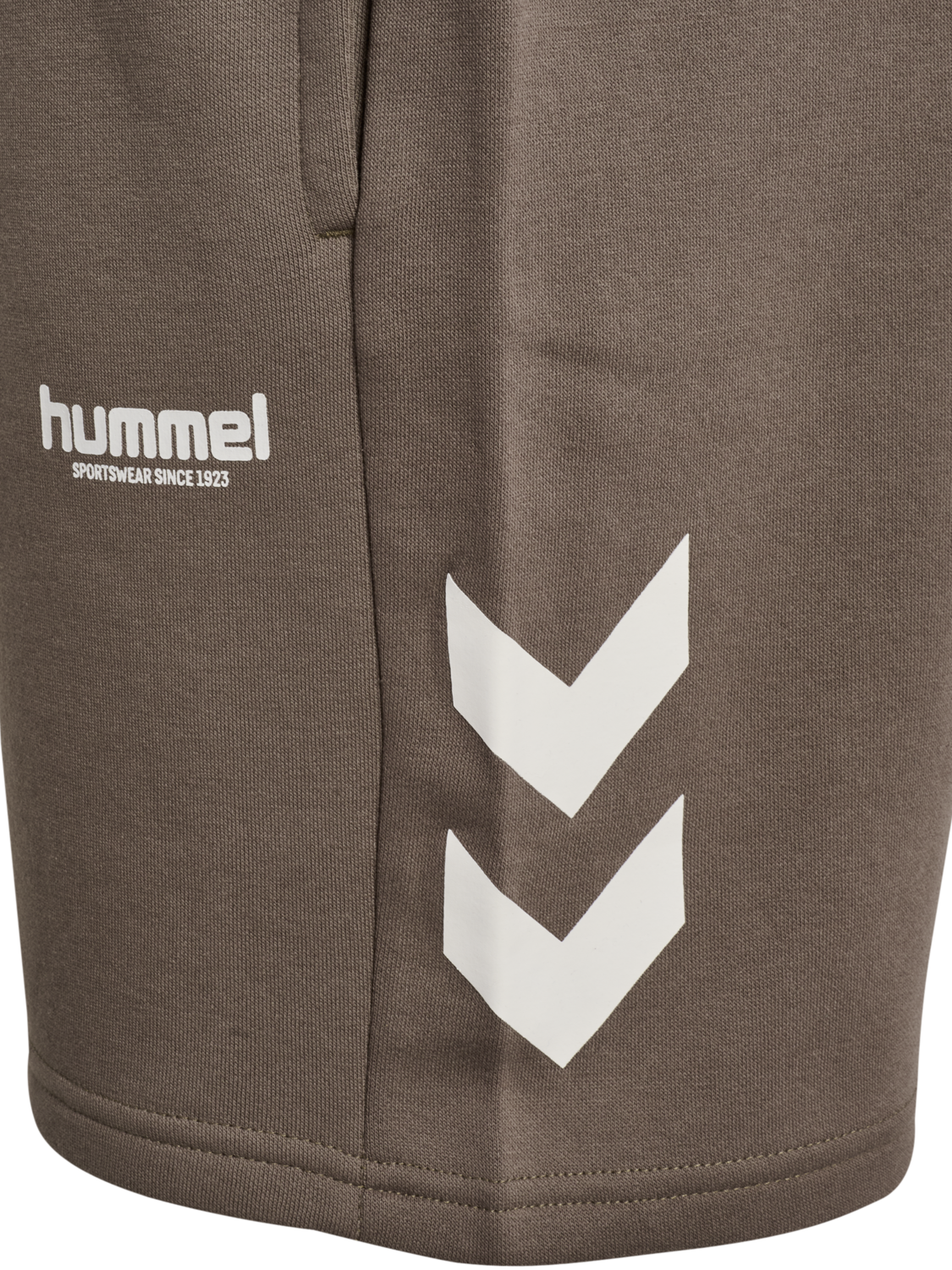 hmlLEGACY 2.0 SHORTS, DARK NIGHT, packshot