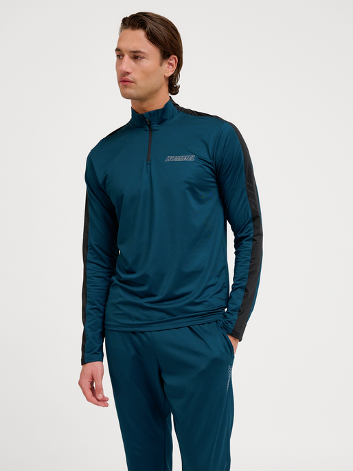 hmlTE STRENGTH PL HALF ZIP, REFLECTING POND, model