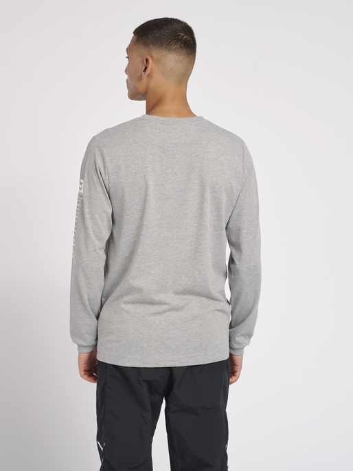 hmlLGC CRAIG T-SHIRT L/S, 2006, model