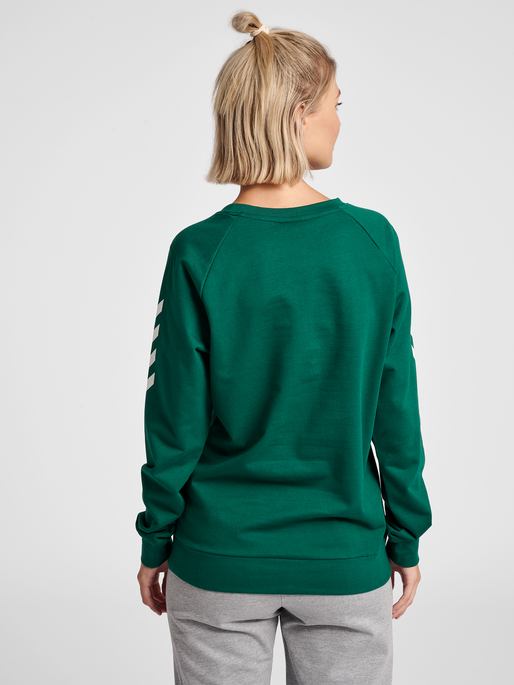 HMLGO COTTON SWEATSHIRT WOMAN, EVERGREEN, model
