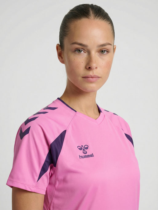 hmlCORE 2.0 JERSEY S/S WOMAN, COTTON CANDY/ACAI, model