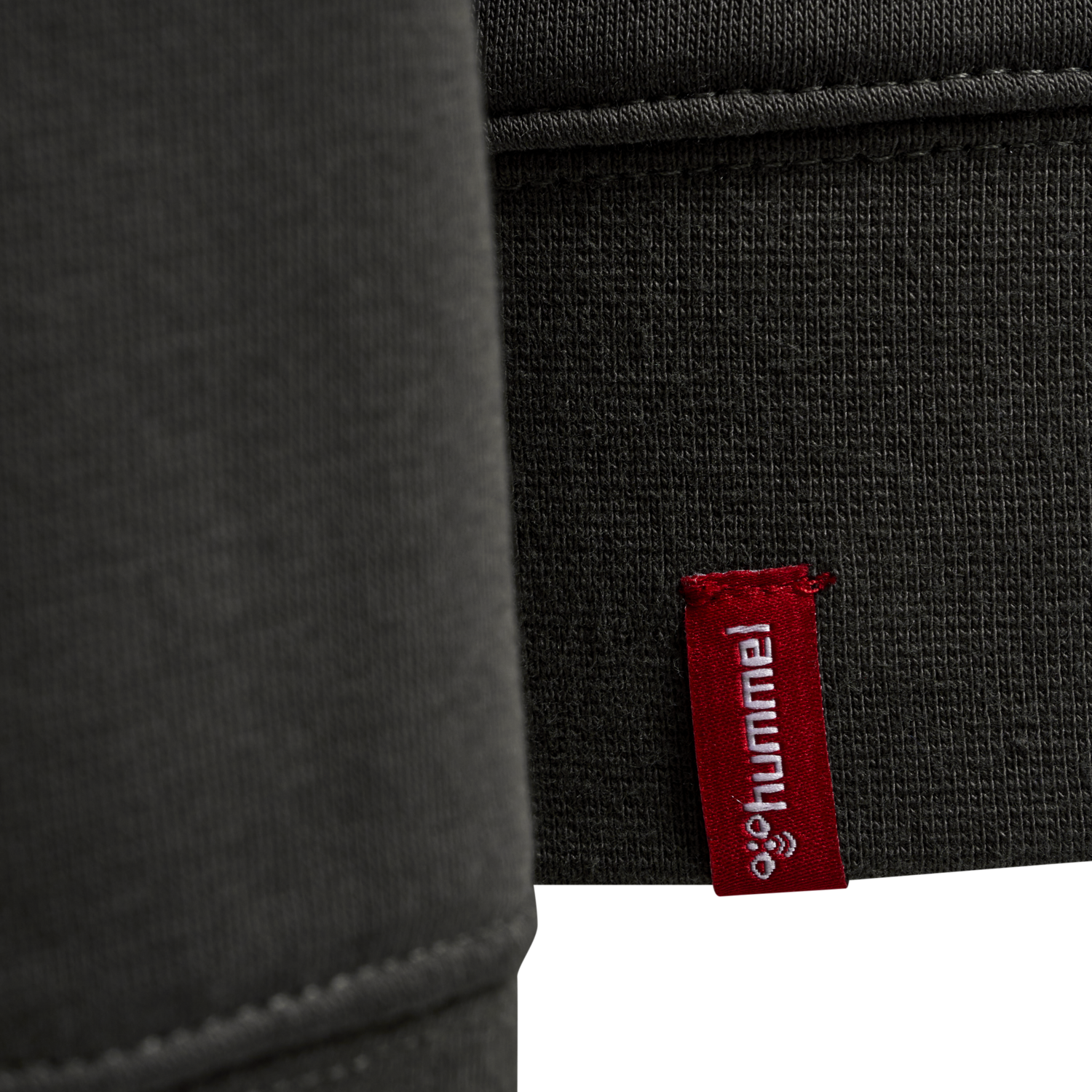 hmlRED CLASSIC SWEATSHIRT WOMAN, RAVEN, packshot