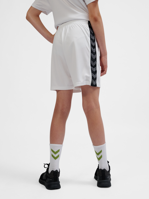 hmlAUTHENTIC PL SHORTS KIDS, WHITE, model