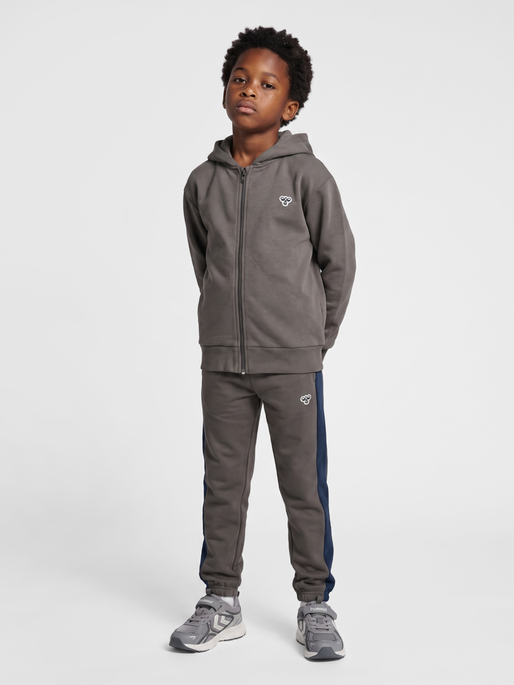 hmlJR LOOSE ZIP HOODIE BEE, DARK GULL GRAY, model