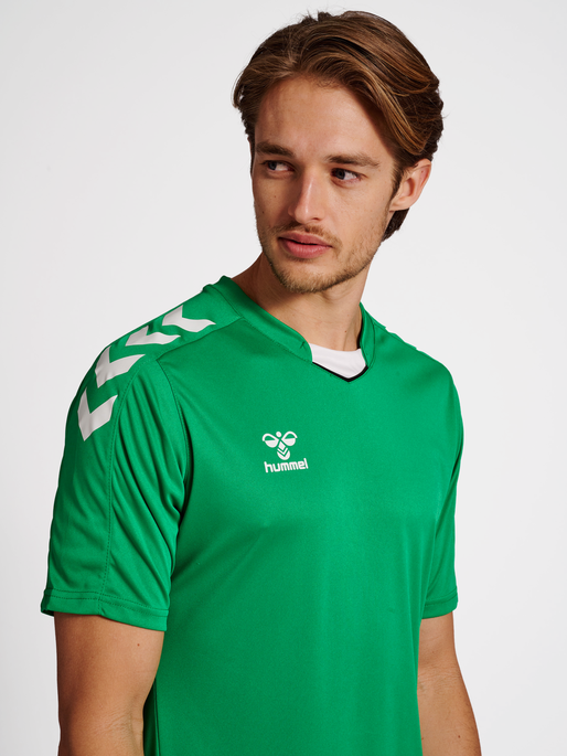 hmlCORE XK POLY JERSEY S/S, JELLY BEAN, model