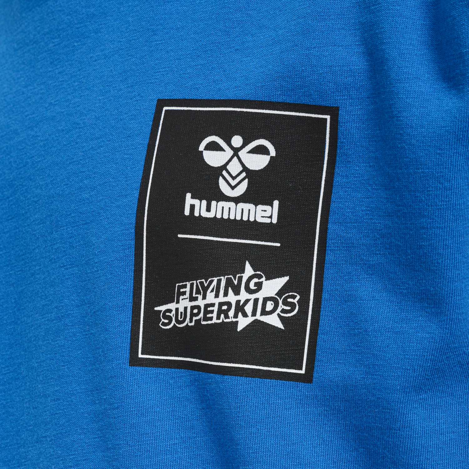 hmlFLYING TRES T-SHIRT S/S, DIRECTOIRE BLUE, packshot