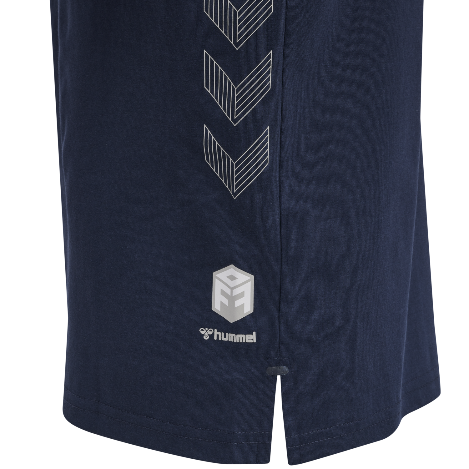 hmlMOVE GRID COTTON T-SHIRT S/S KID, MARINE, packshot