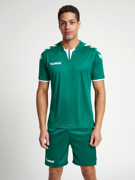 CORE SS POLY JERSEY, EVERGREEN PR, model