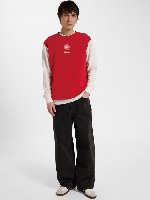 DBU 26 FAN RED-WHITE CREW NECK, TANGO RED/WHITE, model