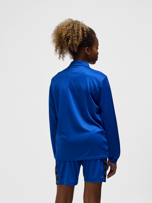 hmlESSENTIAL TRACK JACKET KIDS, TRUE BLUE, model