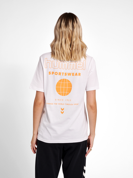 hmlLGC LEON T-SHIRT, 9709, model