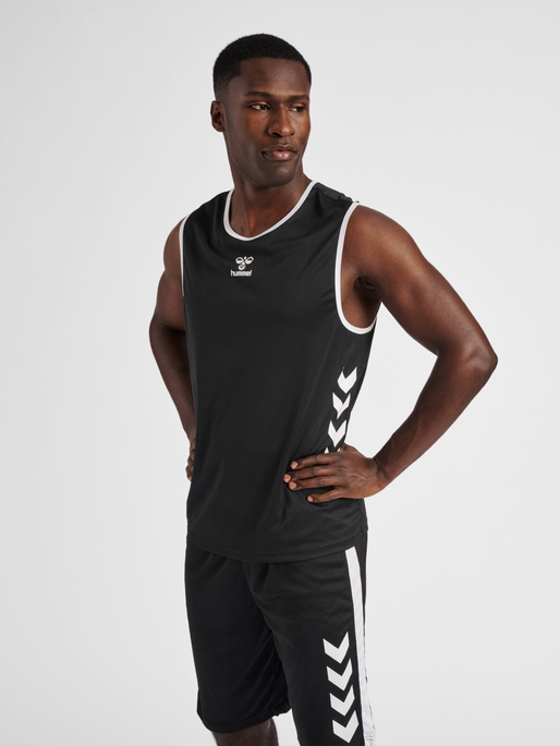 hmlCORE XK BASKET JERSEY, BLACK, model