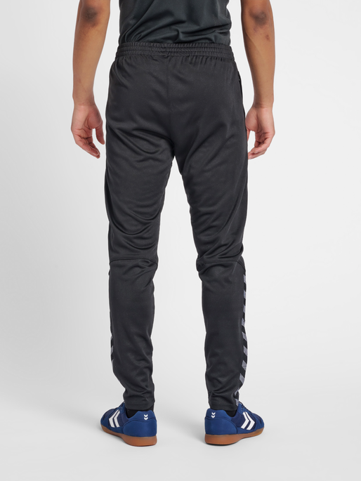 hmlAUTHENTIC TRAINING PANT, BLACK/WHITE, model