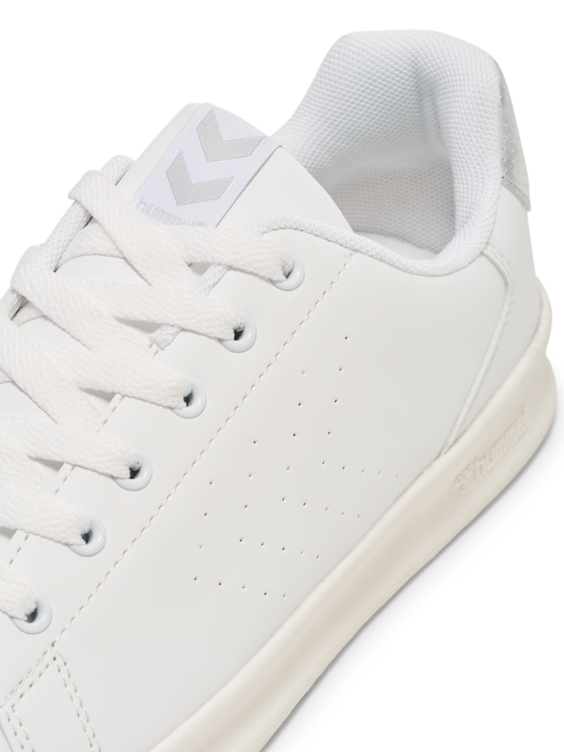 BUSAN WMNS SHINE, WHITE/SILVER, packshot