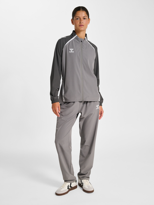 hmlLEAD 2.0  WOVEN JACKET WOMAN, STEEL GRAY/ASPHALT, model