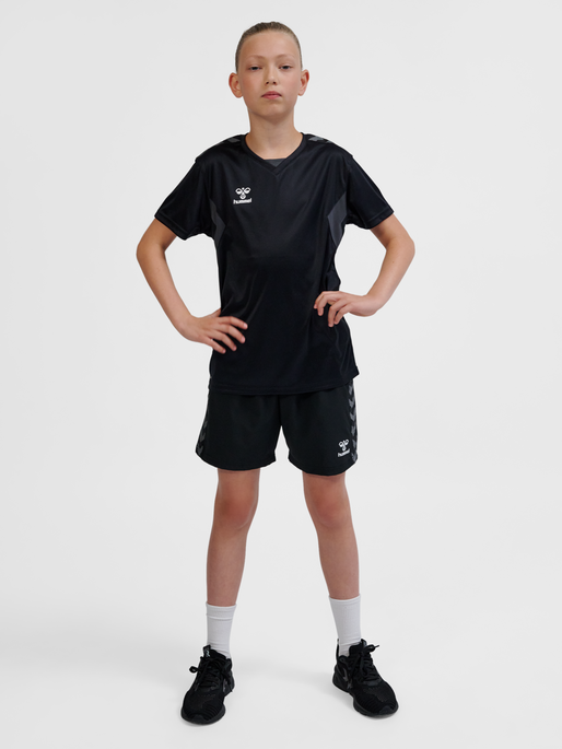 hmlAUTHENTIC PL JERSEY S/S KIDS, BLACK, model
