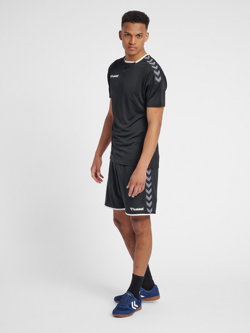 hmlAUTHENTIC POLY SHORTS, BLACK/WHITE, model
