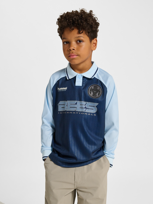 hmlJR LOOSE STRIPE SOCCER JERSEY LS, DRESS BLUES, model