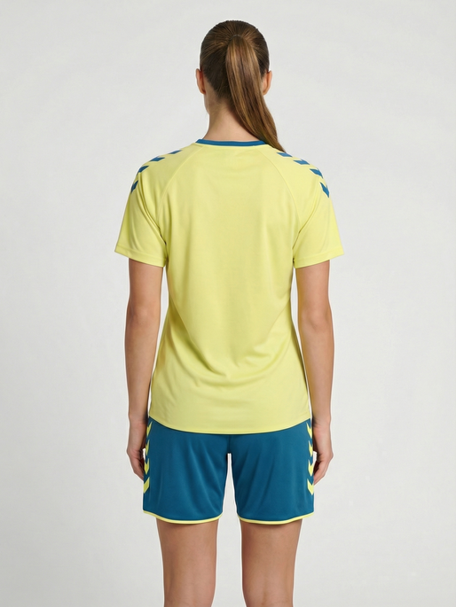 hmlCORE 2.0 JERSEY S/S WOMAN, PALE LIME YELLOW/CELESTIAL, model