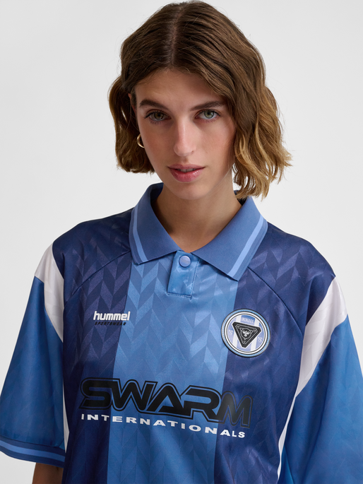 hmlLOOSE SOCCER JERSEY S/S, ESTATE BLUE, model