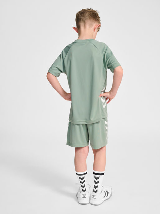 hmlPROMO KIDS SET, ICEBERG GREEN, model