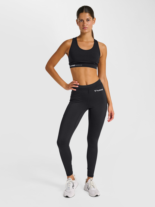 hmlRUN TIGHT WOMAN, BLACK, model