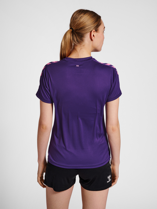 hmlCORE XK POLY JERSEY S/S WOMAN, ACAI, model