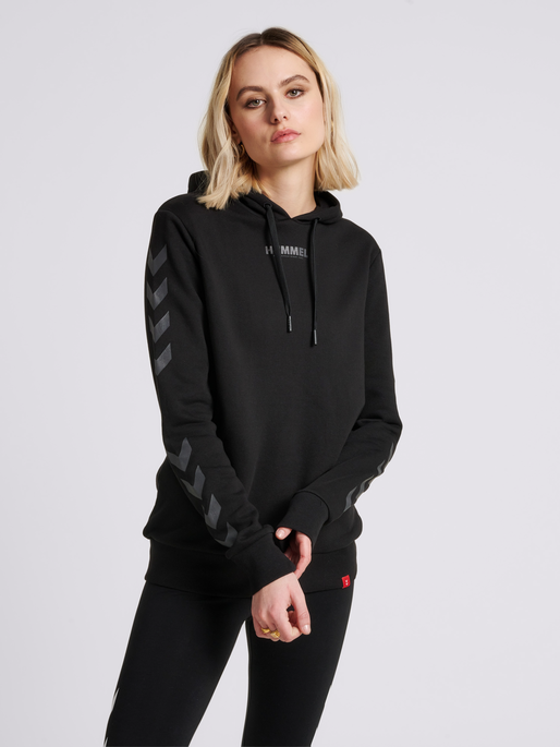 hmlLEGACY HOODIE, BLACK, model
