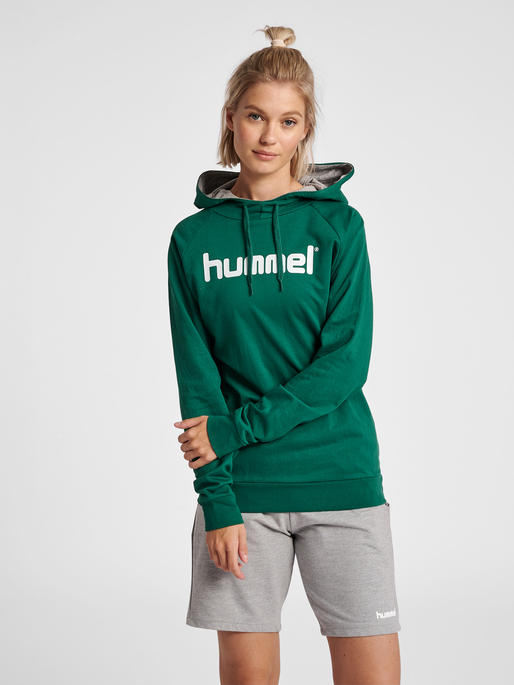 HMLGO COTTON LOGO HOODIE WOMAN, EVERGREEN, model