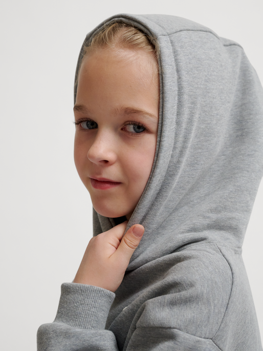 hmlJR LOOSE HOODIE BEE, GREY MELANGE, model