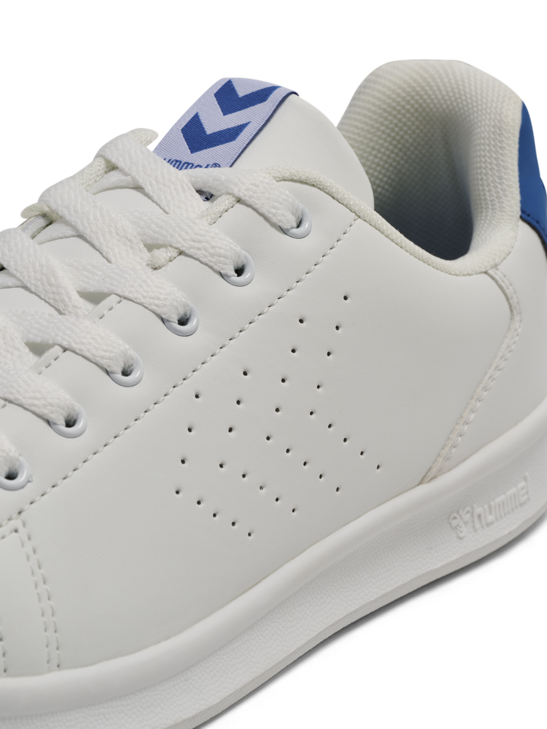 BUSAN, WHITE/TRUE BLUE, packshot