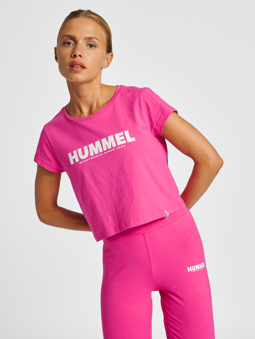 hmlLEGACY WOMAN CROPPED T-SHIRT, RASPBERRY ROSE, model